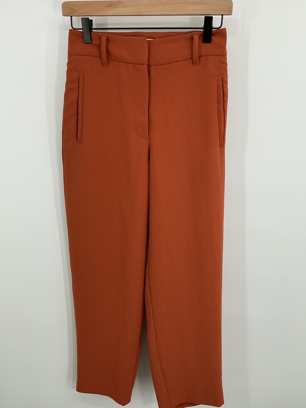 Wilfred Aritzia Effortless Cropped Pants Rust Size 4